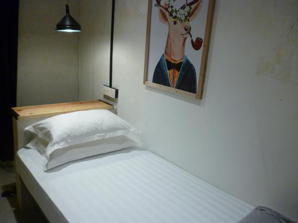 Ola Hostel Malacca Eksteriør billede